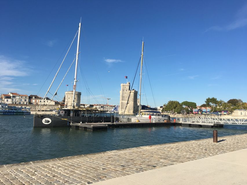 From La Rochelle: Sailing Cruise to Fort Boyard - Approaching Fort Boyard by catamaran