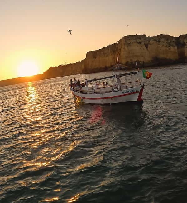 From Lagos: Ponta da Piedade Sunset Cruise with Drink - Caves, arches, and beaches from the water