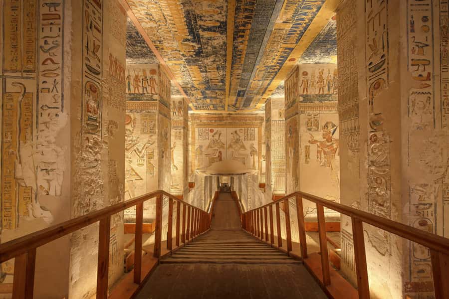 From Luxor: 3-Night Nile Cruise to Aswan and Hot Air Balloon - What the $1,100 price covers and what it does not