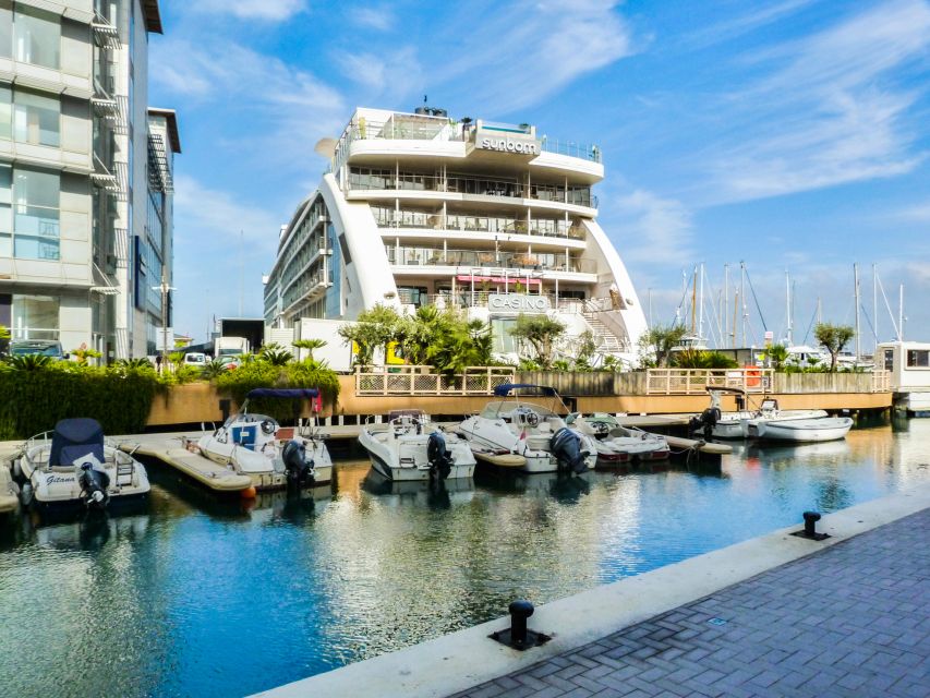 From Malaga: Day trip to Gibraltar and Dolphin Boat Tour - Meeting at The Square for the boat tour