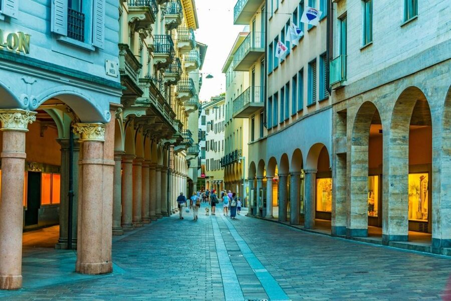 From Milan: Como, Lugano and Bellagio Exclusive Boat Cruise - What to bring and how to prepare