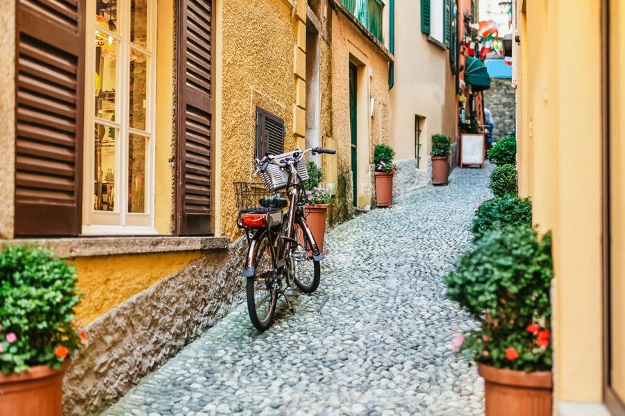 From Milan: Lake Como & Bellagio DayTour with Private Cruise - Varenna gives you a quieter hour