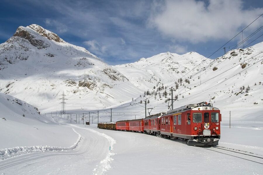 From Milan: Lake Como Cruise, St. Moritz & Bernina Red Train - Crossing the Maloja Pass to St. Moritz