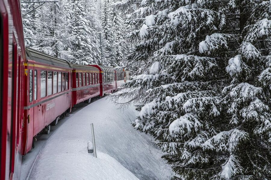 From Milan: Lake Como Cruise, St. Moritz & Bernina Red Train - Morning light on Lake Como