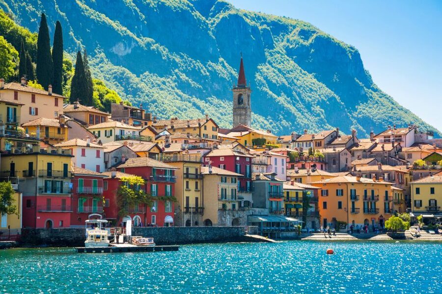 From Milan: Small Group Como, Bellagio, Varenna, Boat Cruise - A guide makes the public transport manageable