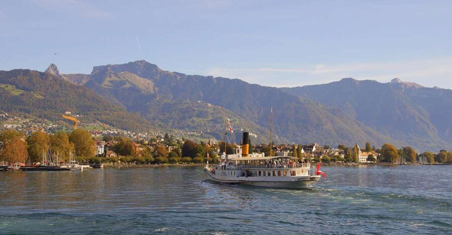 From Montreux: 2-Hour Riviera Cruise - What the boat is like onboard