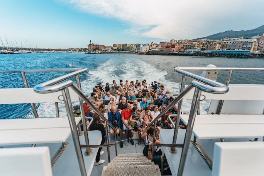 From Naples: Gulf of Naples & Capri Sightseeing Boat Tour - Crossing the Gulf with Vesuvius in view
