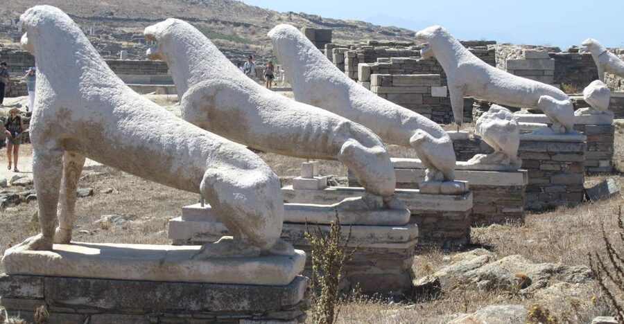 From Naxos: Delos and Mykonos Full-Day Boat Trip - What the $82 price really includes