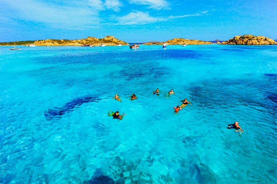 From Palau: La Maddalena Archipelago Day Tour by Boat - Food, costs, and what to pack