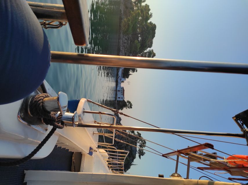 From Parga: Paxos and Antipaxos Cruise with Blue Caves - First stop: 40 minutes at Voutoumi Beach
