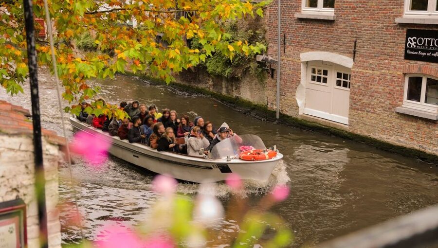 From Paris: Day Trip to Bruges with Optional Seasonal Cruise - The long road from Paris to Bruges
