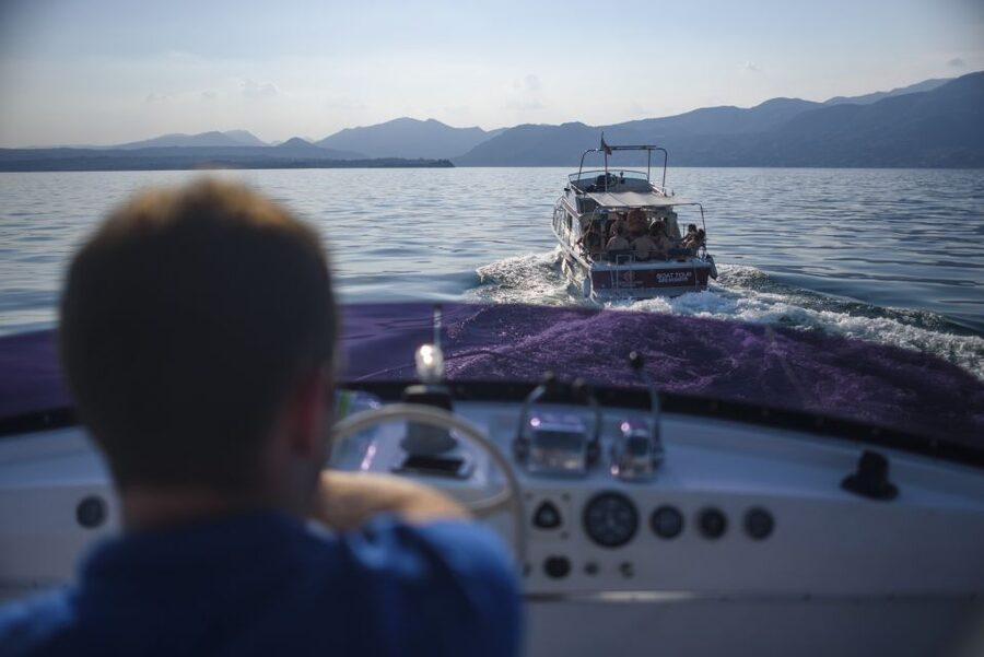 From Peschiera: Garda East Coast Cruise to Sirmione - Leaving Peschiera and crossing Lake Garda