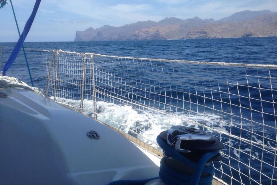 From Puerto de Mogán: Sailboat Trip with Food and Drinks - Who will enjoy this most