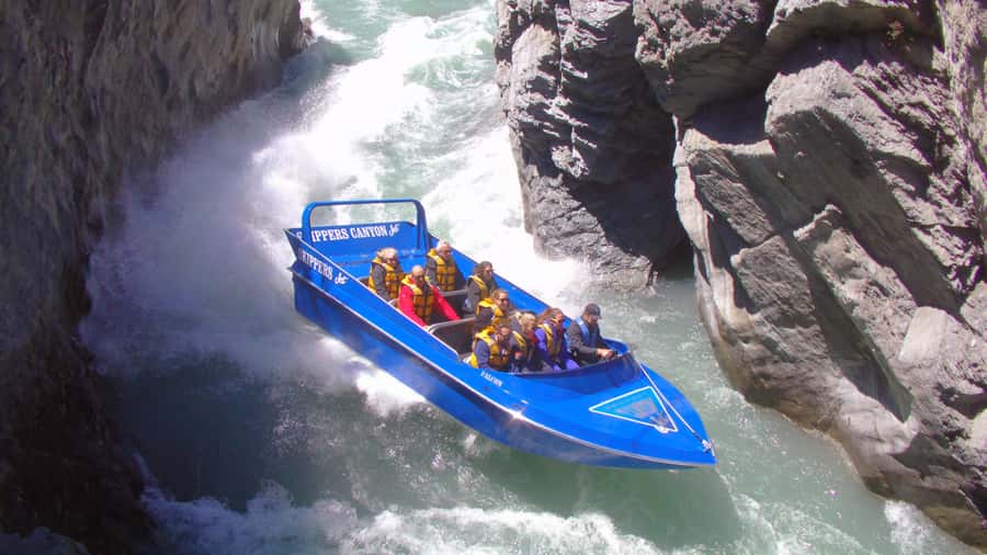 From Queenstown: Skippers Canyon Jet Boat Ride - Skilled driving makes the difference