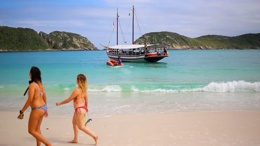 From Rio de Janeiro: Arraial do Cabo Boat Trip with Lunch - Swimming, snorkeling, and the best use of your time