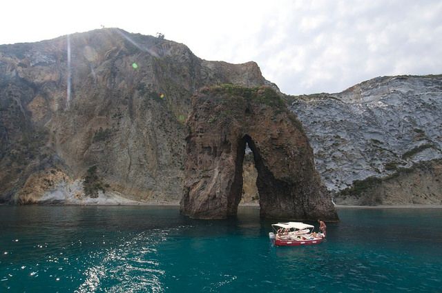 From Rome: Ponza Island Day Trip with Boat Excursion - Why Ponza makes a worthwhile break from Rome