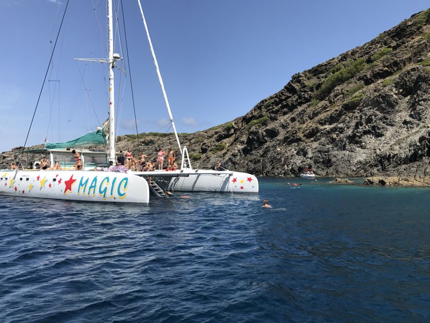 From Roses: Sailing Catamaran Cruise to Medes Islands - From Roses into the Bay of Roses