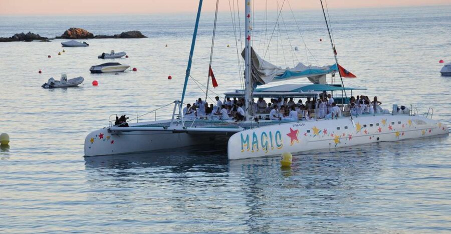 From Roses: Sunset Catamaran Cruise - Key points to know before boarding