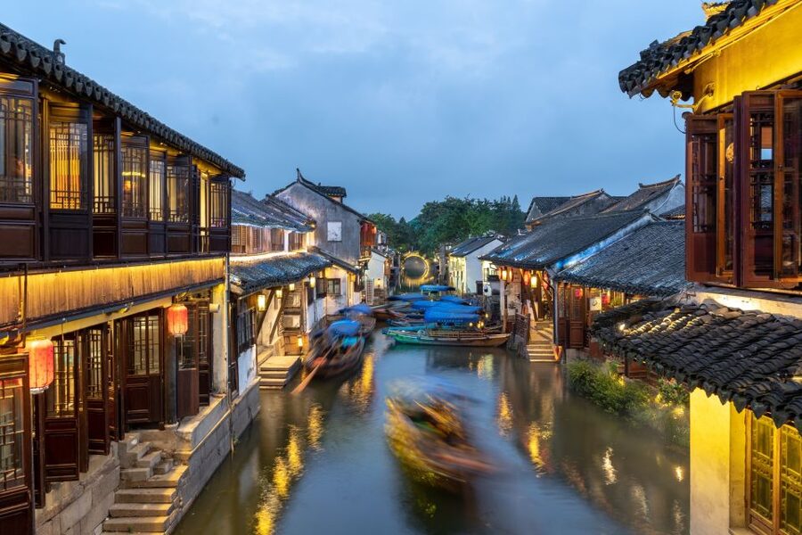 From Shanghai: Private Zhujiajiao Tour with Boat Ride - Leaving Shanghai for Zhujiajiao