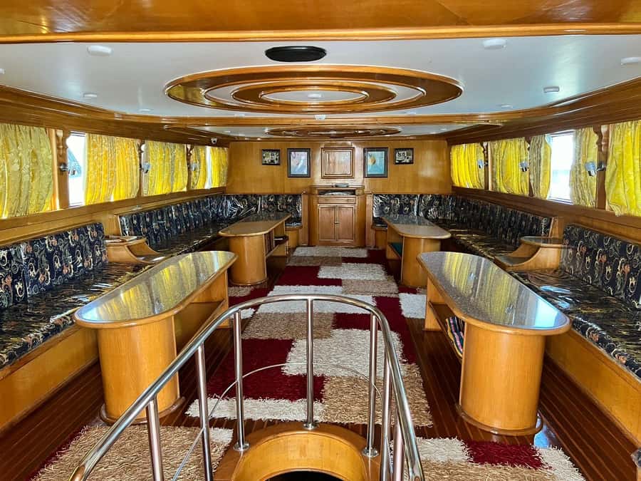 From Sharm: Ras Mohammed Cruise with Island Visit and Lunch - Lunch, drinks, and the practical comforts