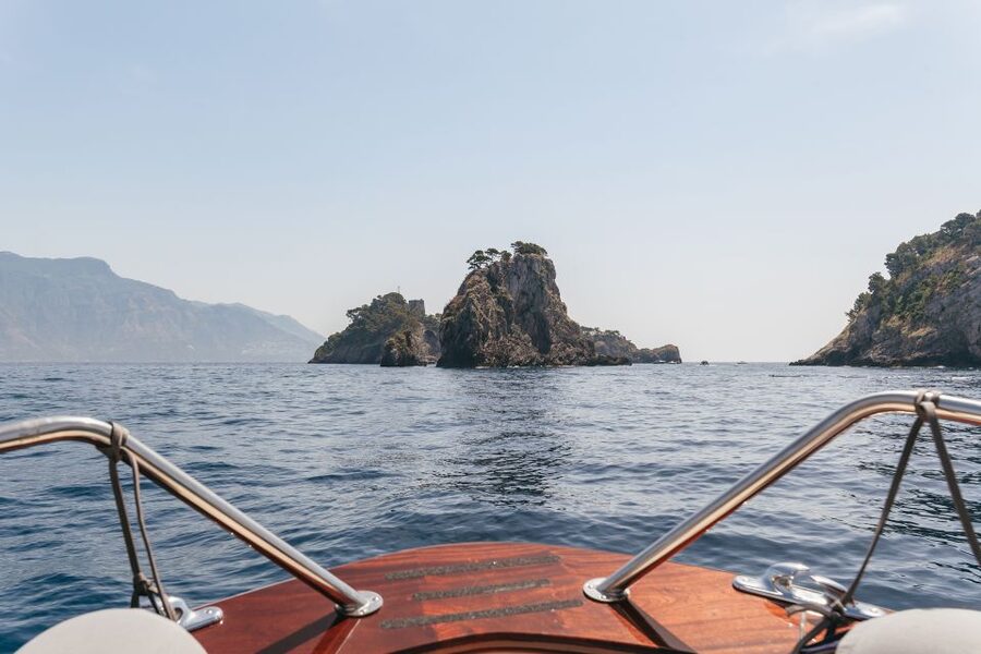 From Sorrento: Amalfi and Positano Full-Day Trip by Boat - Guides, boat atmosphere, and group size