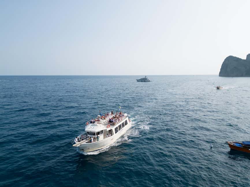 From Sorrento/Nerano: Capri Island Cruise with Guide Onboard - Timing, comfort, and group size