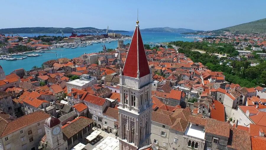 From Split: Krka Waterfalls Cruise & Trogir Walking Tour - The panoramic boat ride through the river canyon