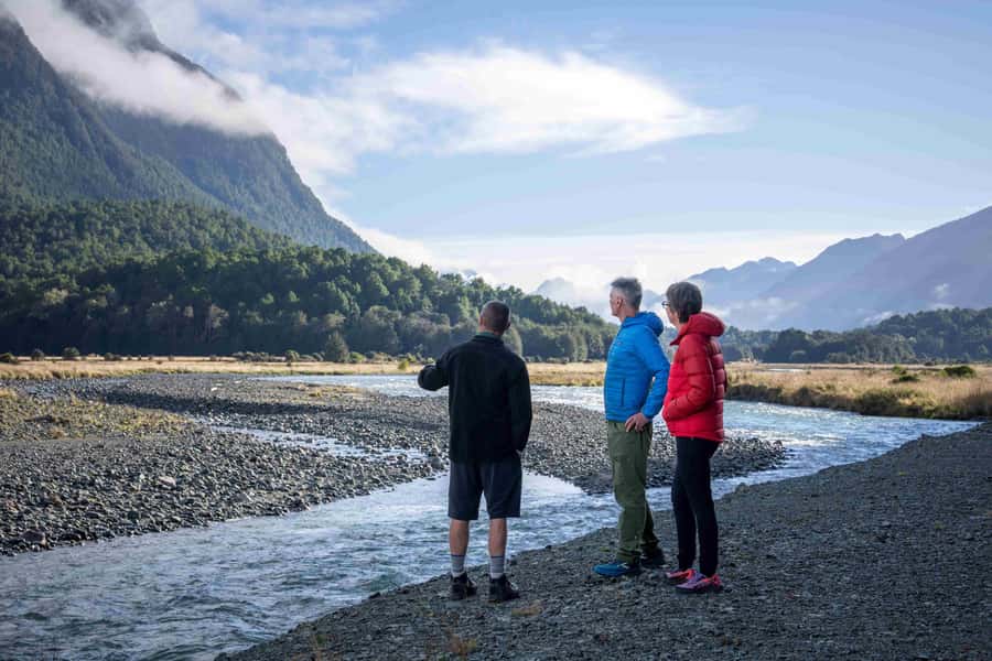 From Te Anau: Milford Sound Coach, Cruise, and Walks - Why the Te Anau departure makes sense