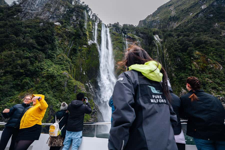 From Te Anau: Milford Sound Coach Tour and Cruise - Who will enjoy this day most