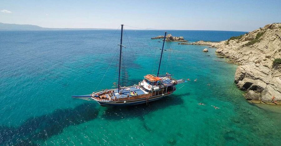 From the Port of Kos: Full Day Boat Cruise to 3 Islands - The return trip and onboard atmosphere