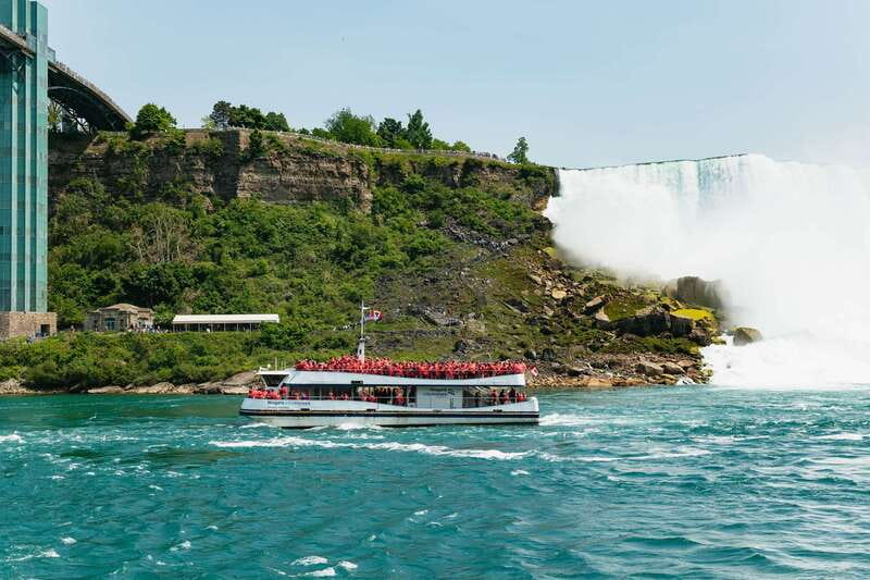 From Toronto: Niagara Falls + Winery, Cruise, & Lunch Option - Table Rock puts you at the heart of the falls