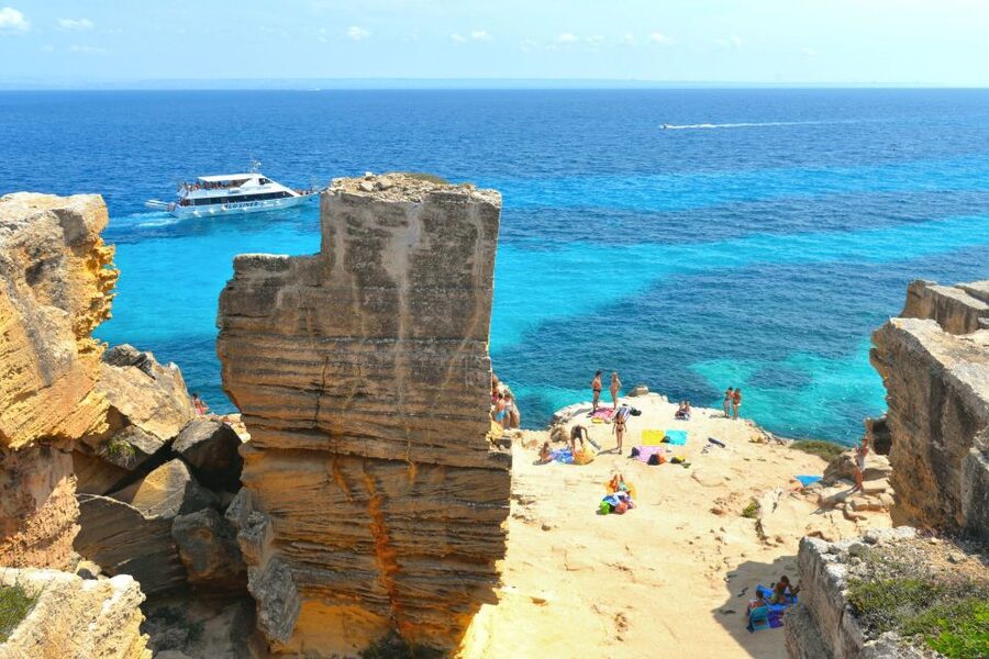 From Trapani: Cruise to Favignana and Levanzo with lunch - Why this Trapani cruise works so well