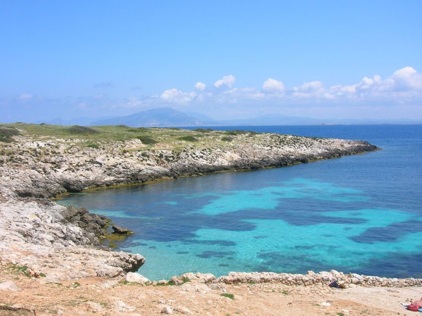 From Trapani: Cruise to Favignana and Levanzo with lunch - Meeting the boat at Trapani port