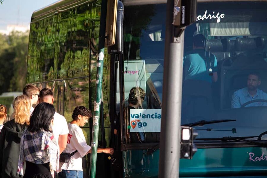 From Valencia: Cueva de Sant Josep Boat Tour with Guide - Thirty minutes around the cave entrance