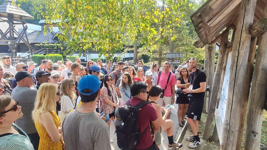 From Zadar: Plitvice Lakes Day Trip with Guide and Boat Tour - The long ride from Zadar to Plitvice Lakes