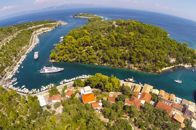Full-Day Boat Tour of Paxos Antipaxos Blue Caves from Corfu - Leaving Corfu with views of the Old Town