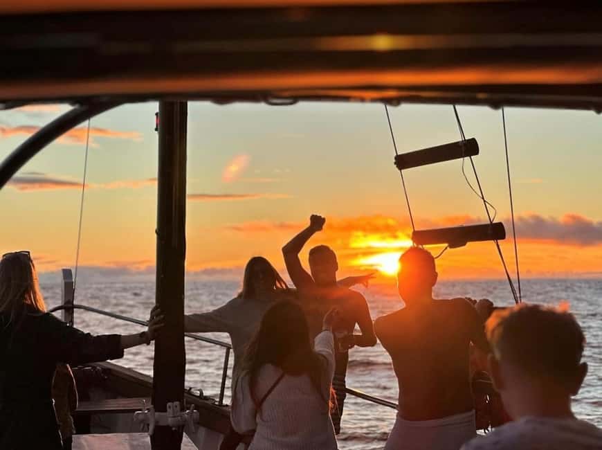Funchal: Sunset Tour on Traditional Madeiran Boat w/ Drinks - Who will enjoy this Funchal sunset cruise?