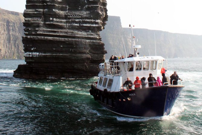 Galway to Inisheer Aran Islands, Cliffs of Moher and Boat Trip - Two hours to make your own Inisheer plan