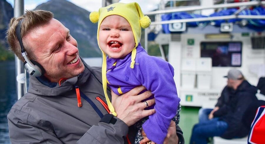 Geiranger: Fjord and Waterfalls Sightseeing Boat Trip - Inside comfort versus outside views