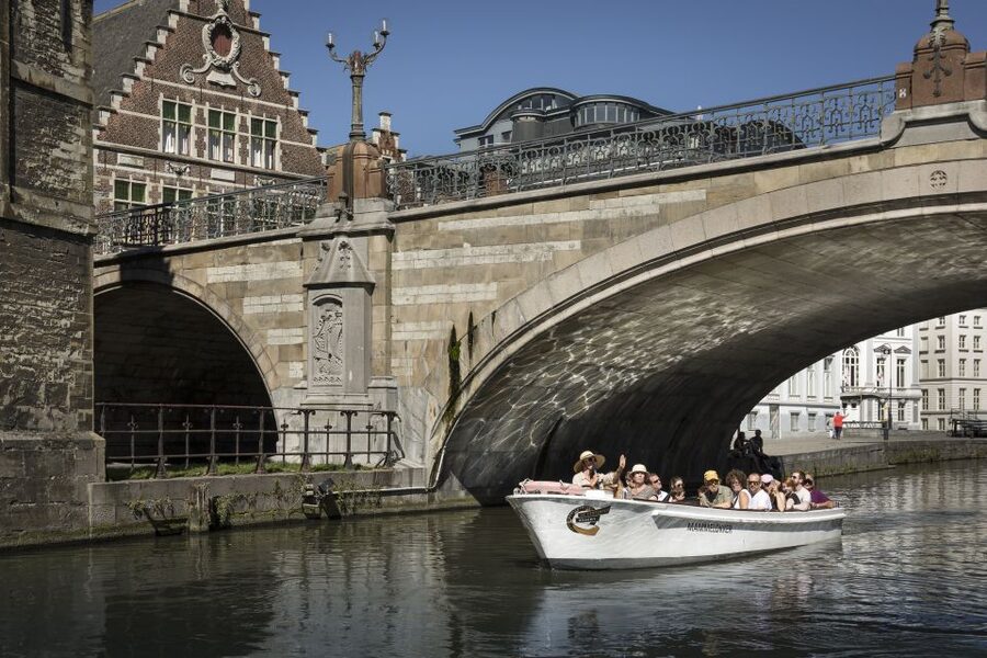 Ghent: 40-Minute Historical Boat Tour of City Center - The Great Butcher’s Hall and old market life