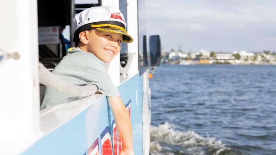 Gold Coast: 1-Hour Land and Water Duck Tour - Who should book this Gold Coast tour