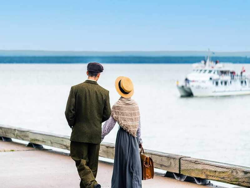 Grosse-Île: Irish Immigrant Memorial Cruise & Tour - Why Grosse-Île feels different from a standard sightseeing tour