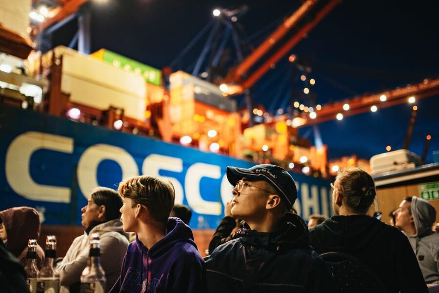Hamburg: 1-Hour Evening Harbor Lights Cruise - Commentary, the audio app, and what you will actually hear