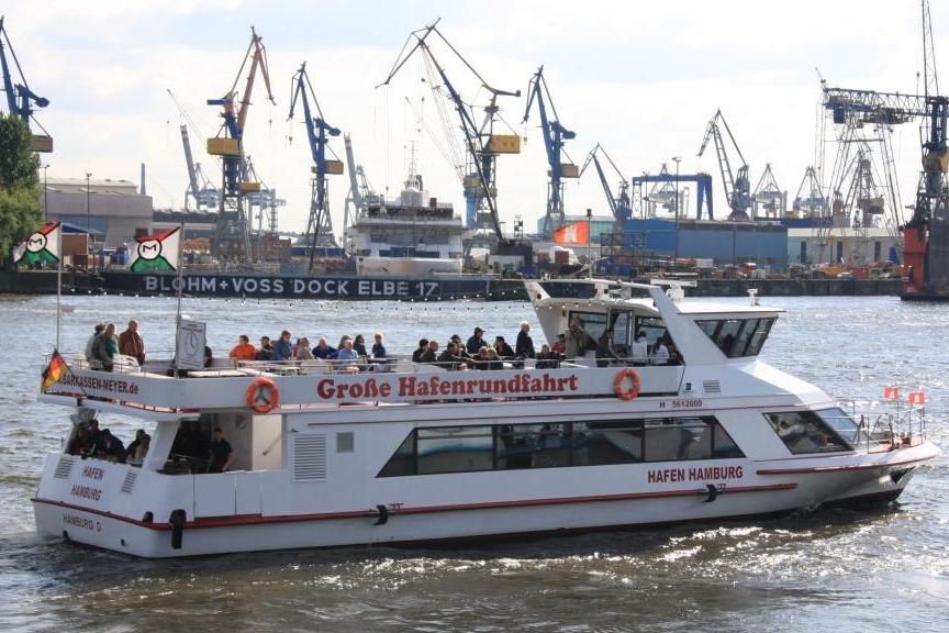 Hamburg: 1-Hour Harbor Cruise - Comfort, timing, and what the hour feels like