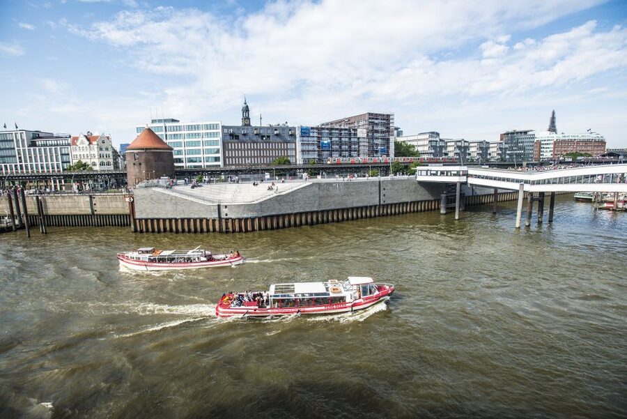Hamburg: 2-Hour Harbor Cruise - Key points to know before booking