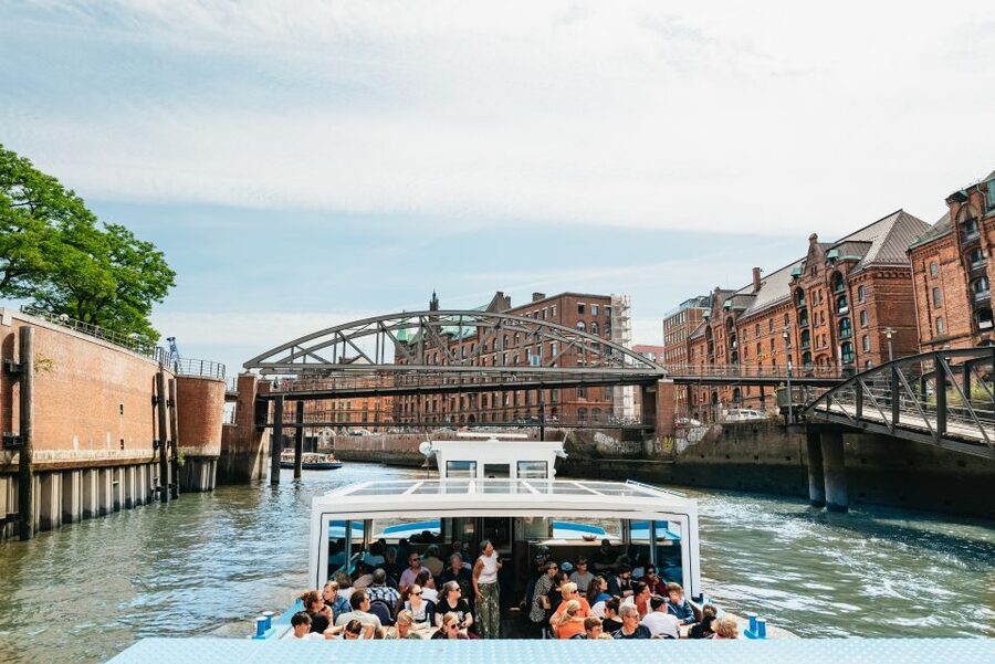 Hamburg: 2-Hour XXL Port of Hamburg Cruise Tour - What this Hamburg harbor cruise actually shows you