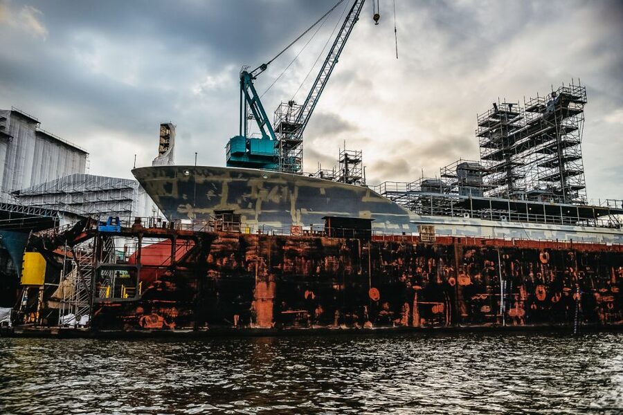 Hamburg: Harbor Cruise - Is $22 good value for one hour?
