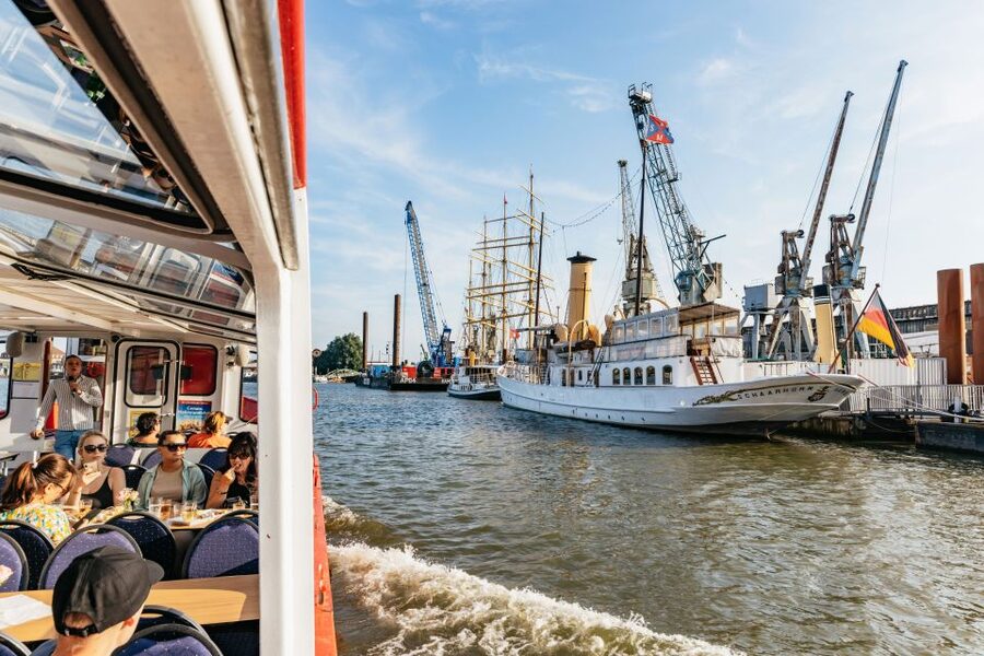 Hamburg: Harbor Cruise with Wine and Cheese - HafenCity and the Tidal Route to Speicherstadt
