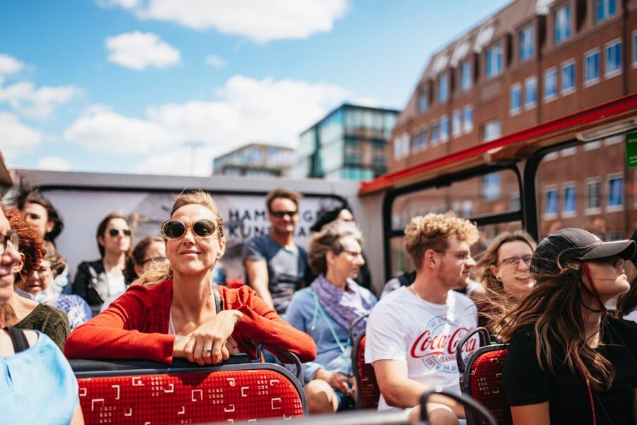 Hamburg: Hop-On Hop-Off Bus with Harbor Cruise - Choosing one hour or two hours on the water