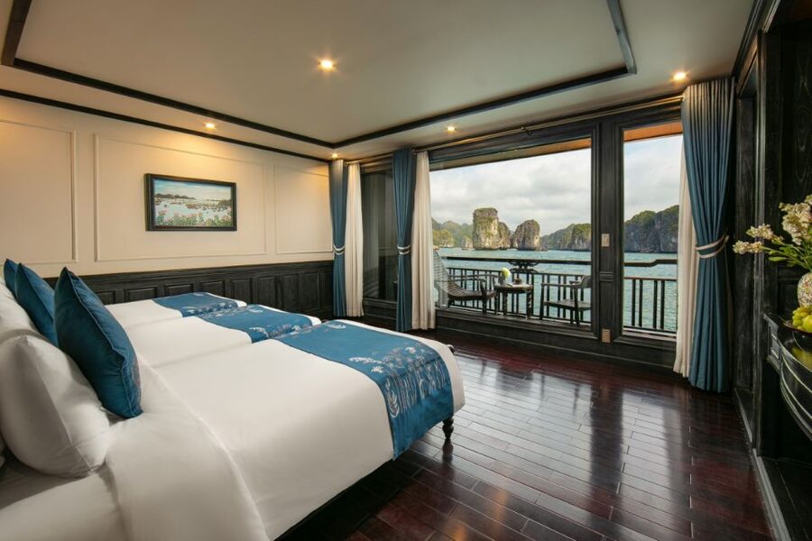 Hanoi: 2-Day Halong & Lan Ha Bay 5-Star Cruise with Balcony - Sunset tea and the evening on board